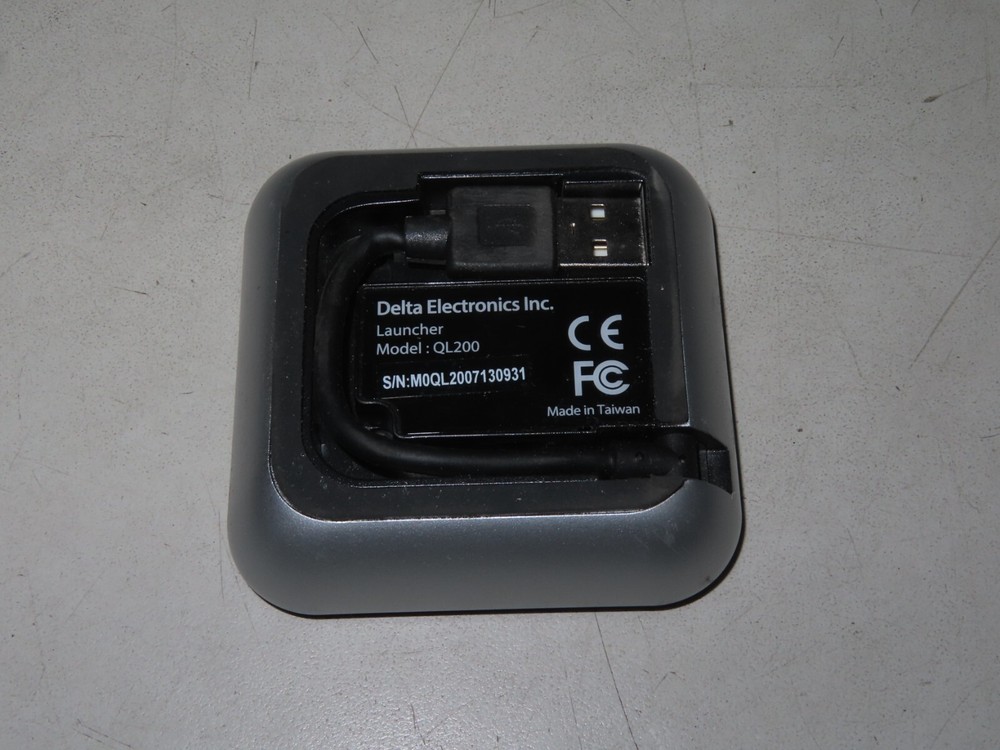 Vivitek Quick Launcher Plus Wireless Presentation System Dongle QL200