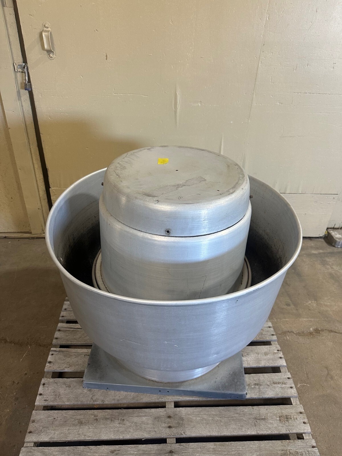 "PENN VENTILATION" H.D COMMERCIAL ROOFTOP EXHAUST/UPBLAST FAN