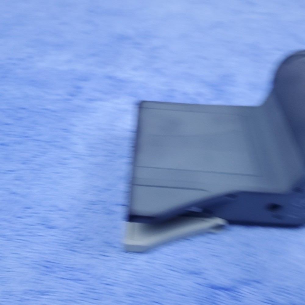 Celestron Flipview Handheld Lcd Microscope 44314 Digital Microscope