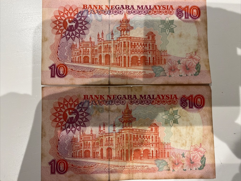 2x $10 Sepuluh Ringgit Malaysia Bank Notes (1990s) Uncirculated