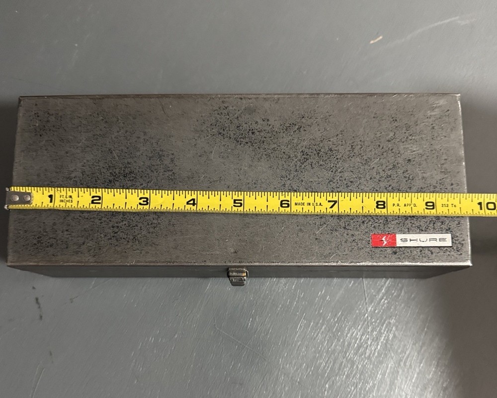 Shure Vintage Metal Microphone Case