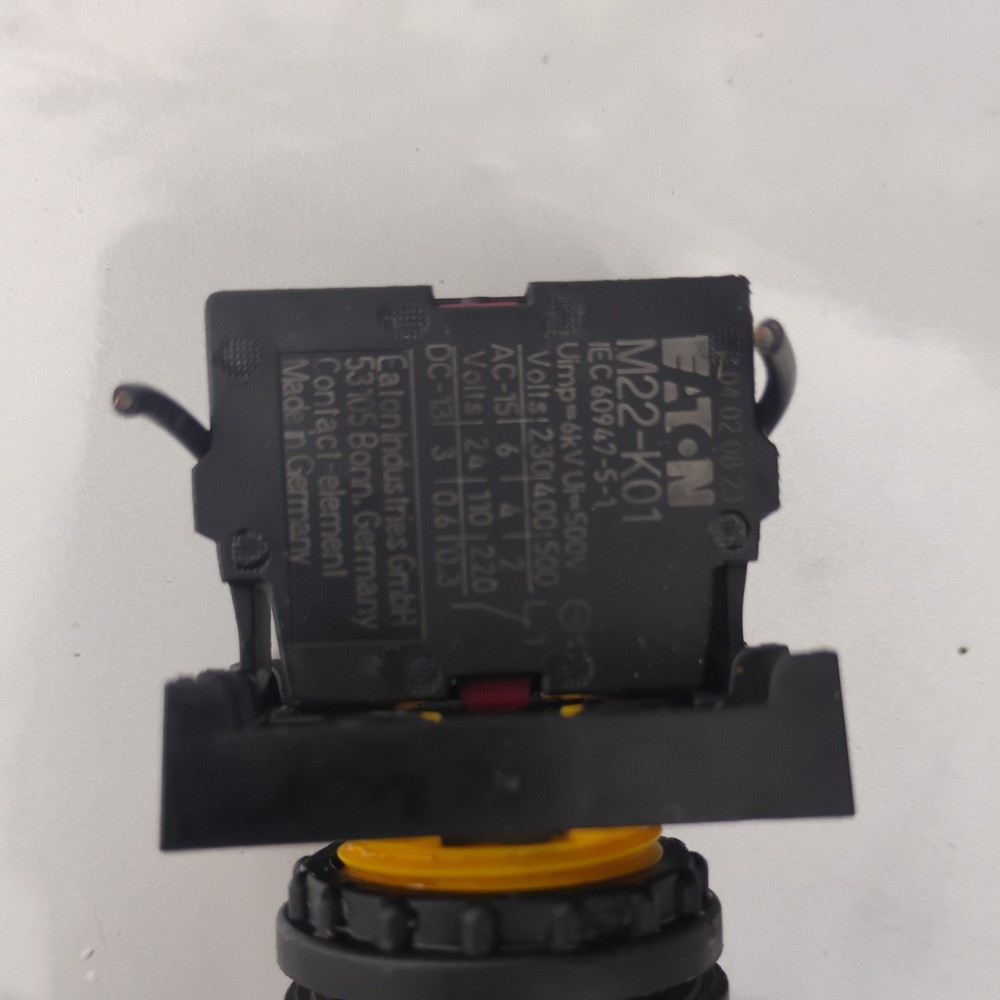 Haas E-stop Button NC/NO M22-PVT45P