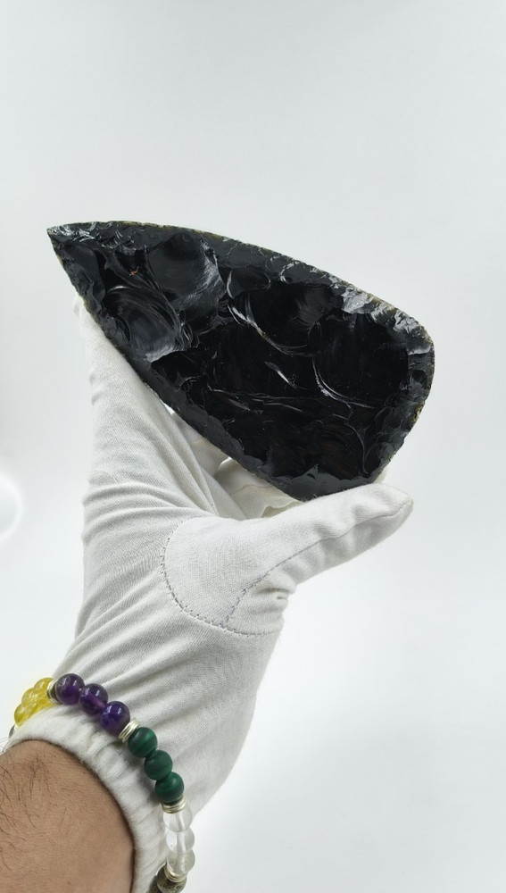 5.5–6in Obsidian Black Triangular Flint Arrowhead Translucent Native Style Point