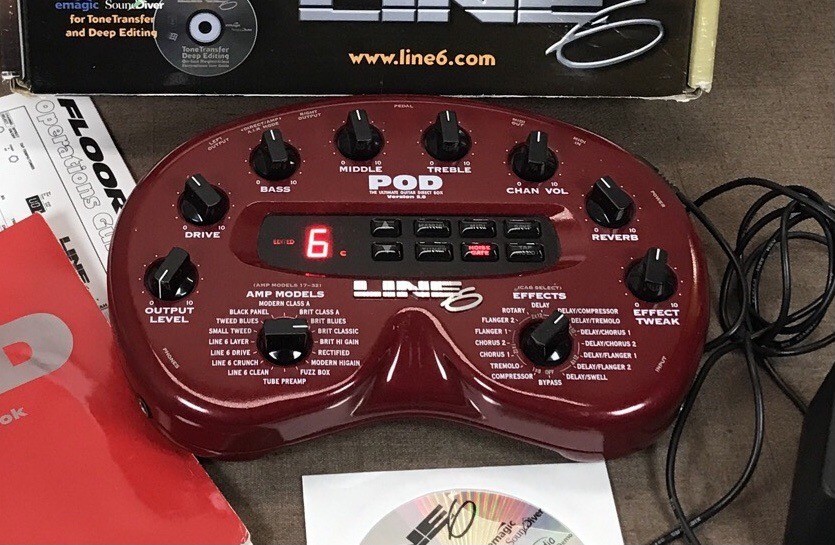Tested Line 6 POD 2.0 Amp Modeler Multi-Effects Processor w/ Box PSU Manual CD