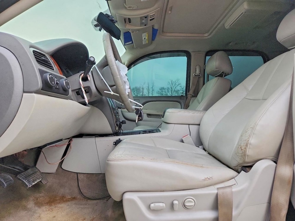 Fuse Box Engine Fits 10-14 ESCALADE 5001967