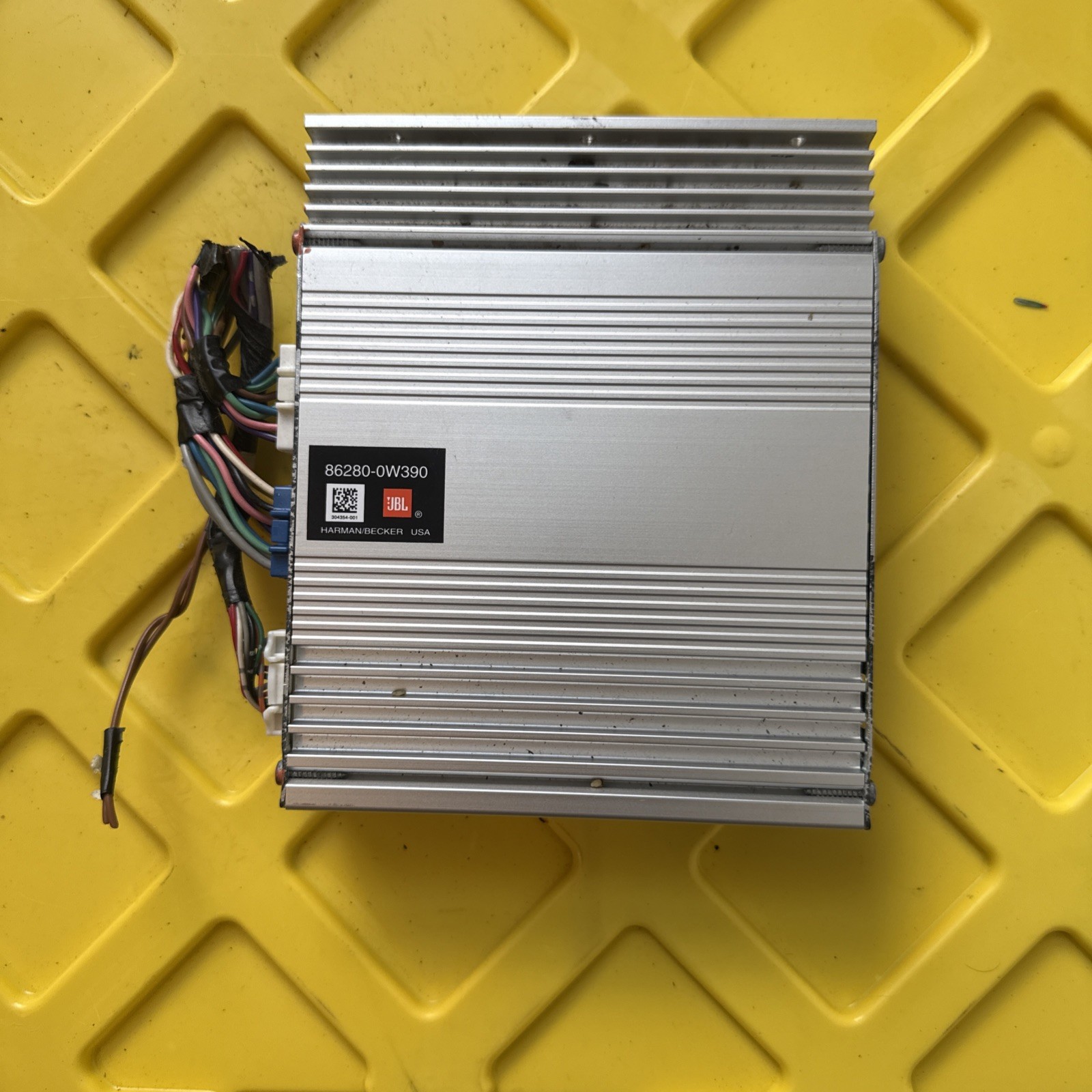 Toyota Camry 2007-2011 JBL Amplifier 86280-0w390 Oem Used 862800w390