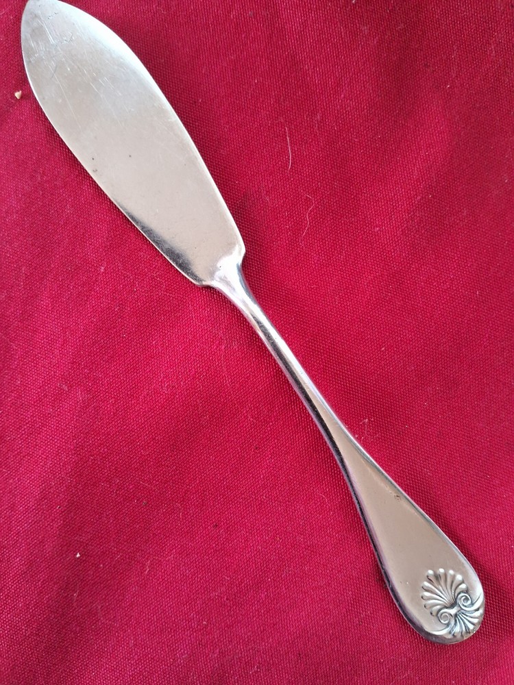 Wm Rogers Oneida Silverplate 1898 Shell Solid Petite Server 5" SHIPS FREE