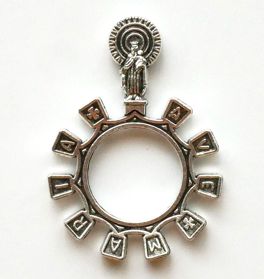 Ave Maria Finger Rosary