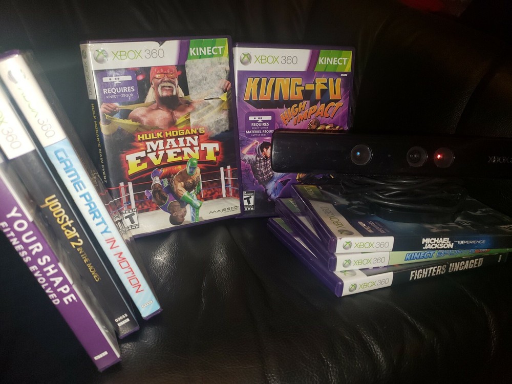 Microsoft Xbox 360 Kinect camera Bundle (Model 1414) Bundle w/ 5 Games READ