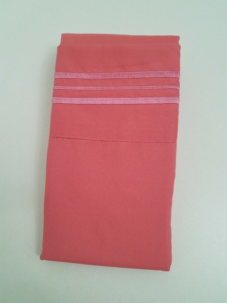 Ultra Comfort  Pink Pillowcase
