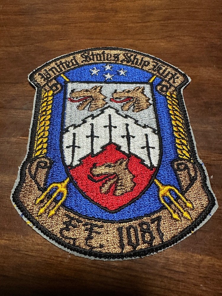 Vintage US Navy USS Kirk FF-1087 Ship Patch