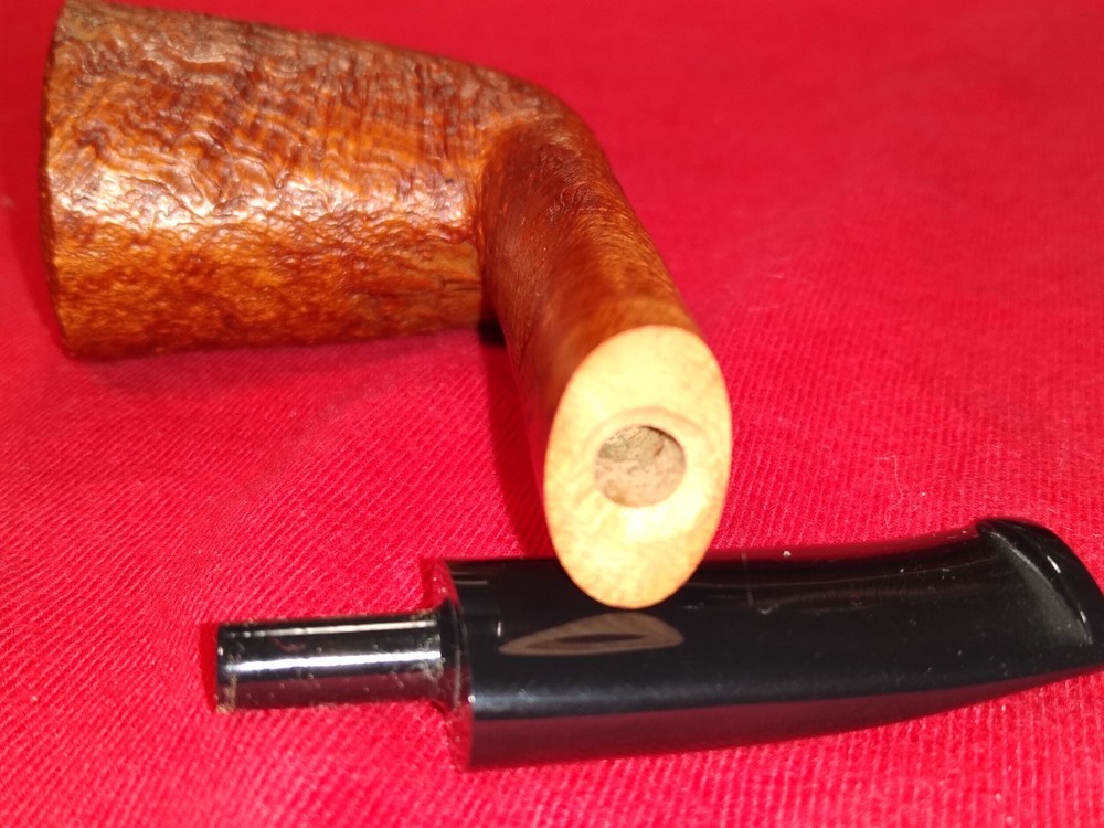 LUCIANO HAND FINISHED ESTATE PIPE