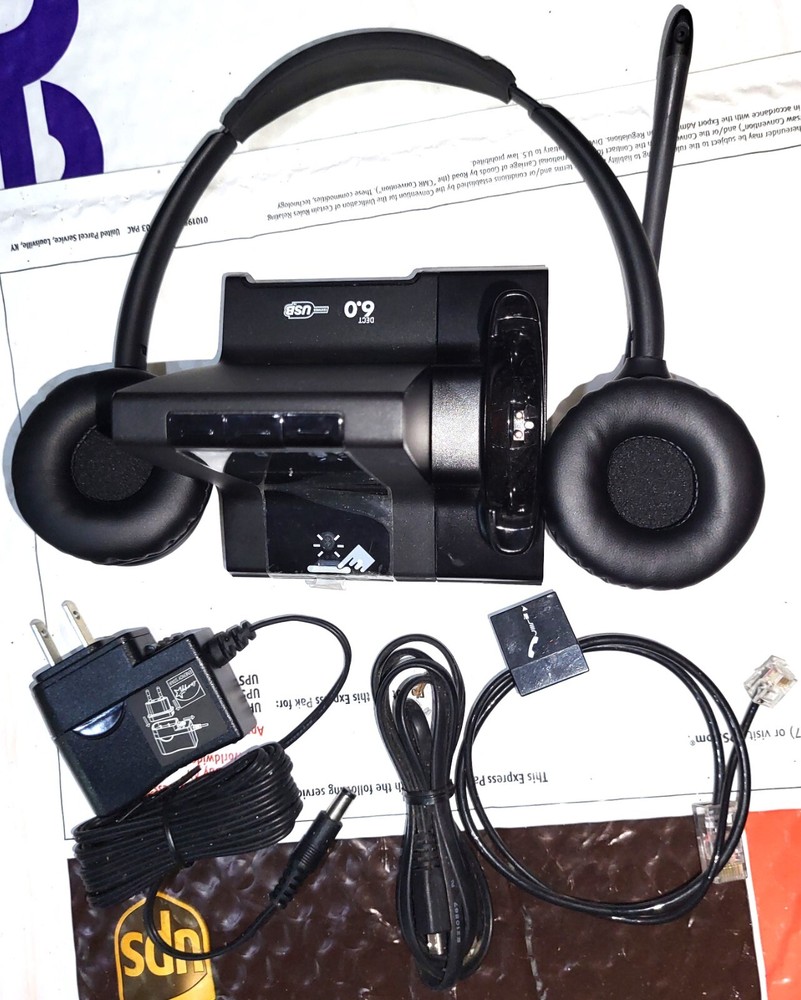 Plantronics Savi W720 Multi-device Noise-Cancel Wireless Headset System. *Great*