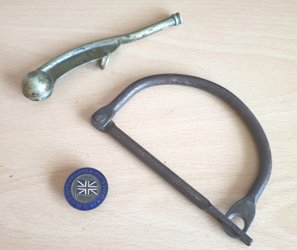 WW2 British RN Matelot's Bosun's Whistle, Duffel Bag Hasp & Lapel Badge 1939-45