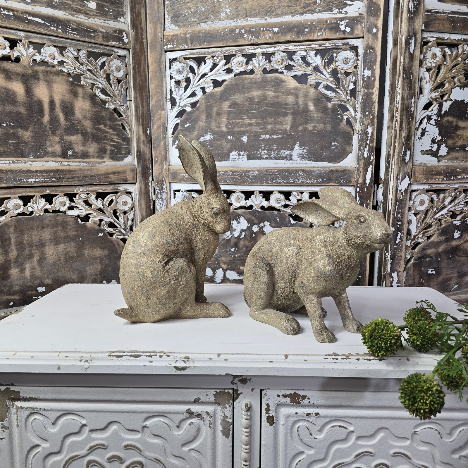 Rustic Weathered Gold Speckle Garden Bunny Rabbit Figurine Statue Set of 2