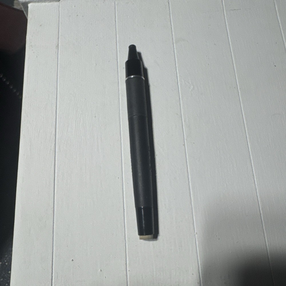 Smart board 6000 Series Replacement Pen Black Only.