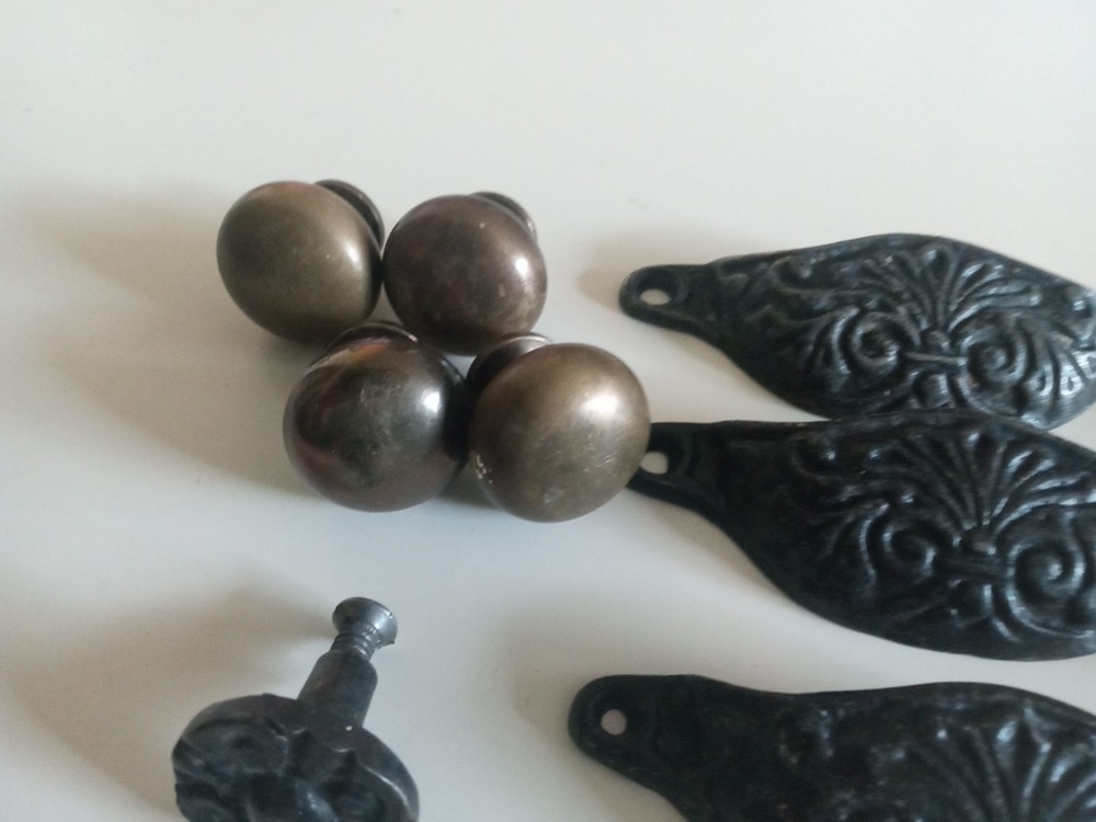 Vintage Drawer Pulls and Knobs Various Styles All Heavy Metal,28in Total, Lot.
