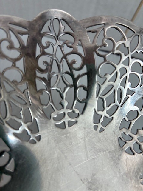 Silverplate Mesh Pedestal Candy Dish - vintage from International Silver Co.