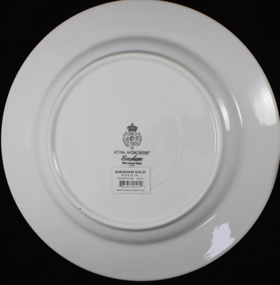 Royal Worcester Evesham Gold Five Piece Place Setting