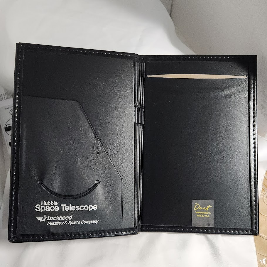 vtg NASA Hubble Telescope Space shuttle notepad binder folder 6 x 9 LOCKHEED