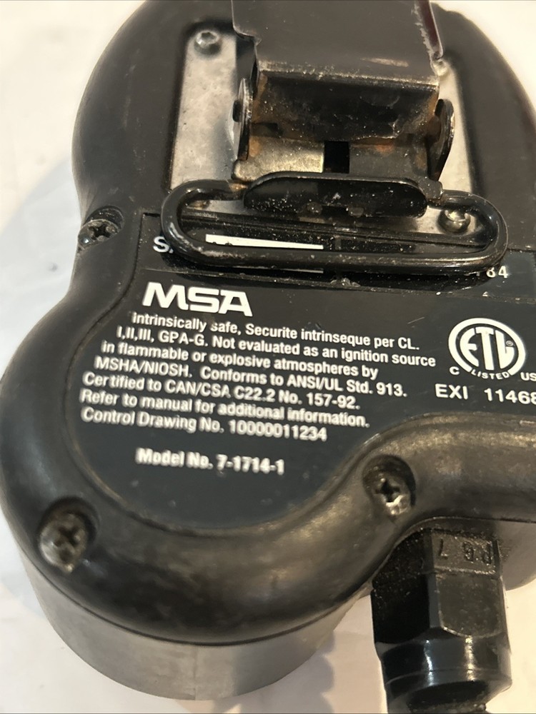 MSA MN 7-1714-1 Shoulder Mic. Works