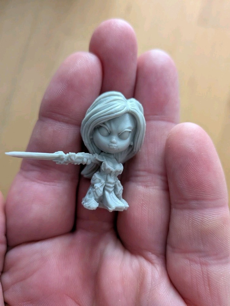 Reaper Bones 4 Small World Chibi Style Monique