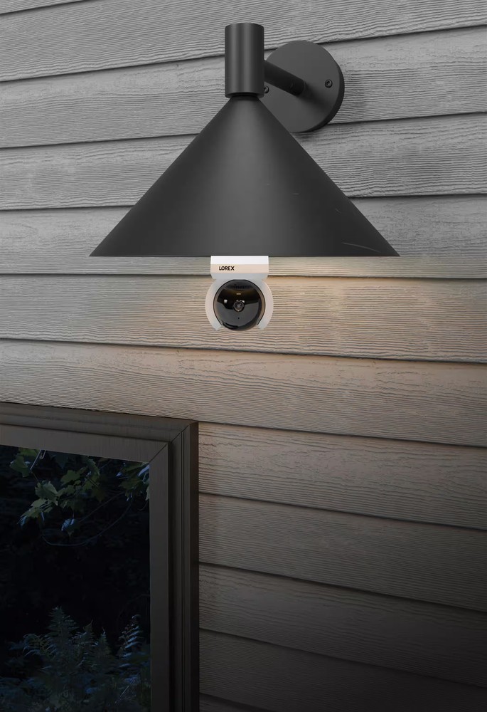 Lorex - Connect 2K Wi-Fi Smart Lightbulb Pan-Tilt Security Camera - White