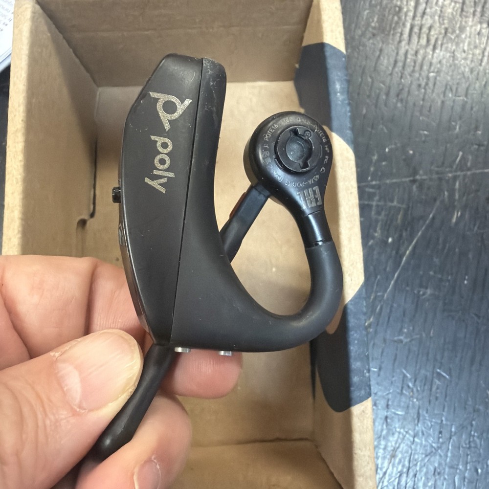 HP Poly Voyager 5200 USB-A Wireless Headset 7K2E1AA OPEN BOX