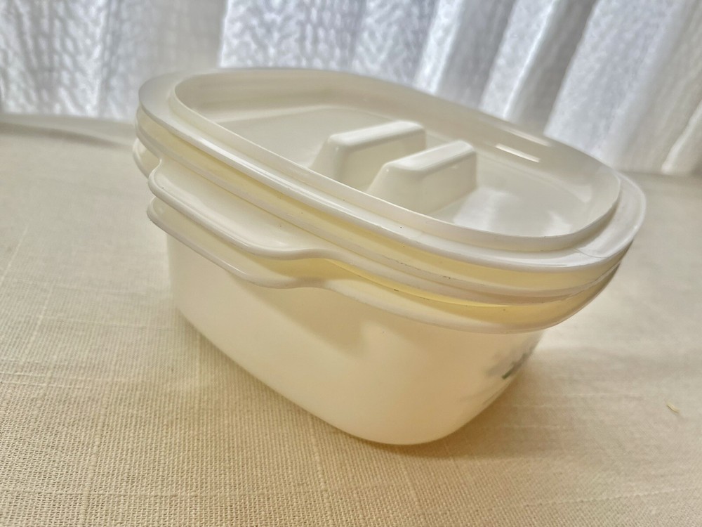 Square Serving Bowls With Lids- Lotus Pattern.