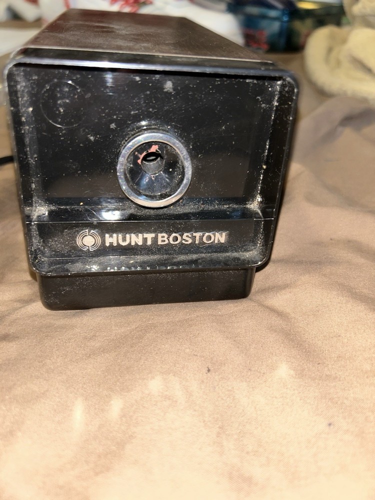 Authentic Hunt Boston Old School Pencil Electric Model 17 ✏️ Sharpener- 👍🏼