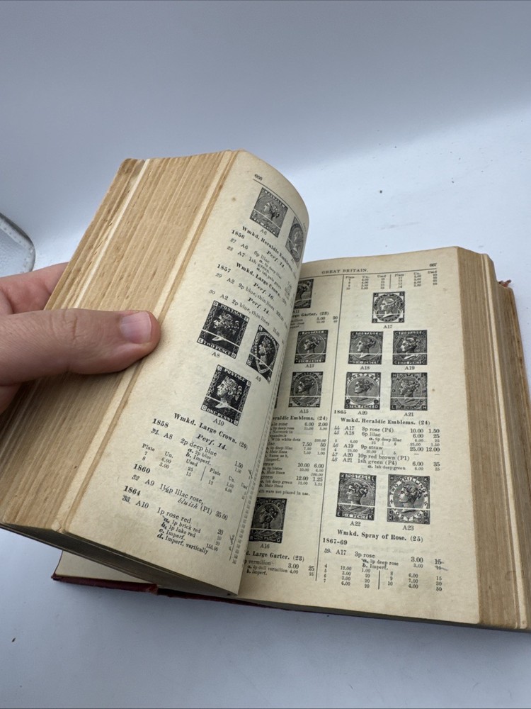 1930 Scott's Standard Postage Stamp Catalogue