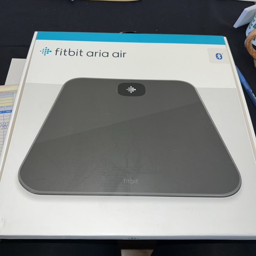 Fitbit Aria Air Smart Scale Black Bluetooth New In Box (Box Opened)