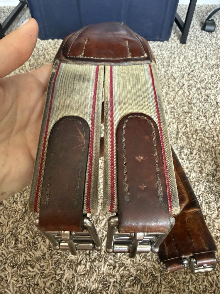 Brown Leather English Girth Beval 44”