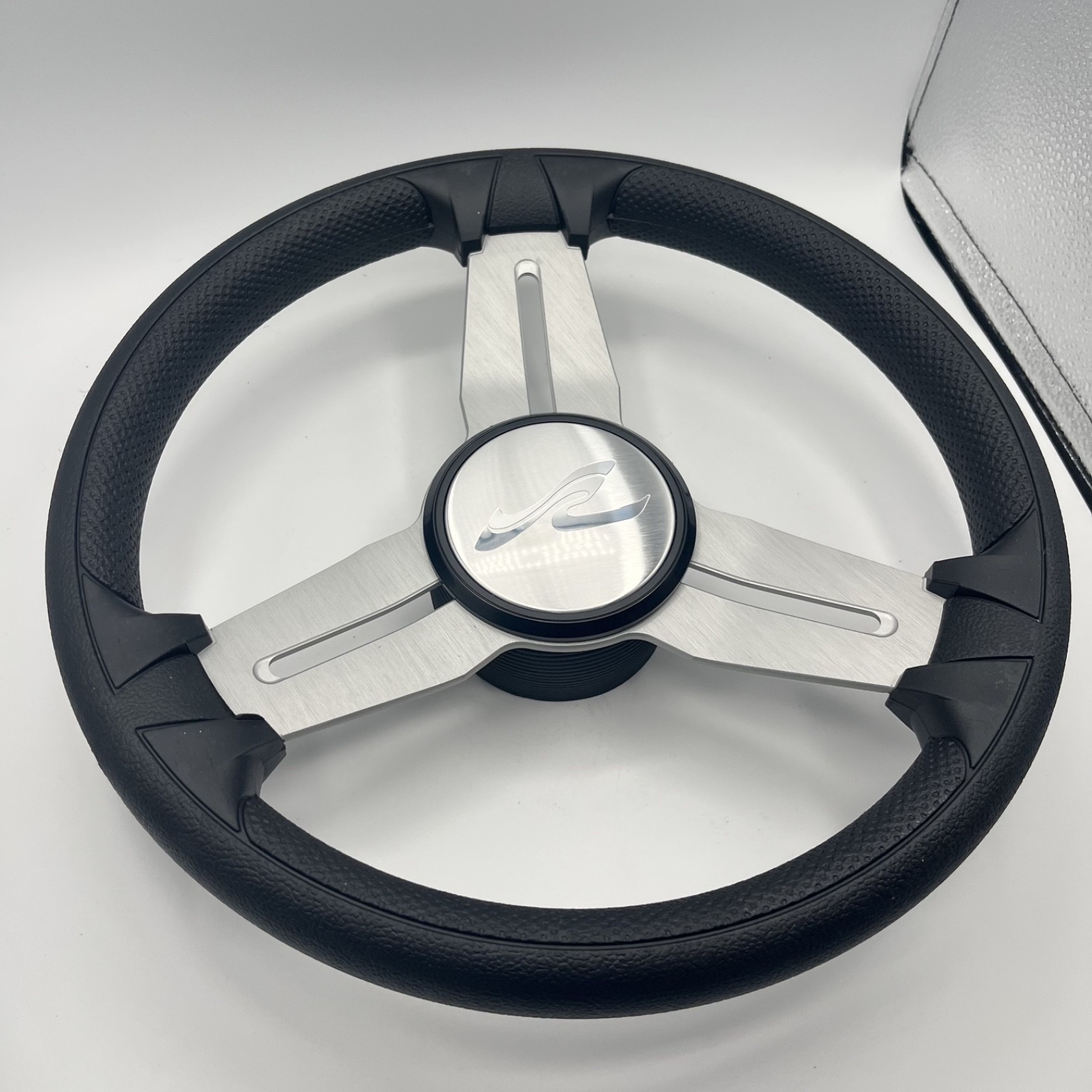 Model 15 Marine Steering Wheel Brush Alum Spokes | Sea Ray Boats Logo | KEYED