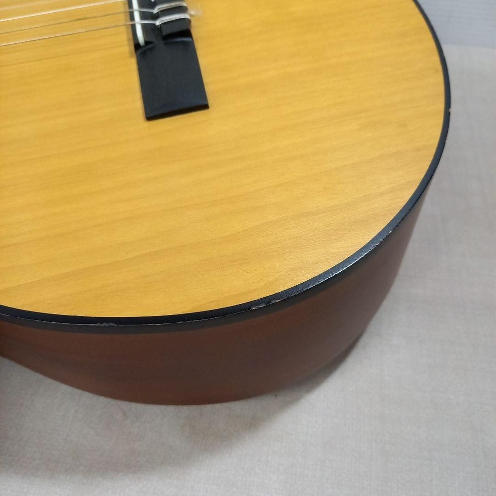 Macarena Classical Guitar Modelo CA With Leather Case