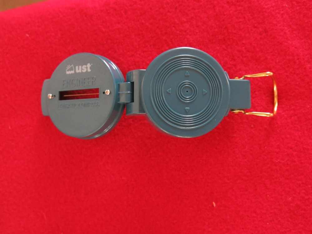 UST Lensatic Folding Compass Easy-to-Read Compact Luminous Shock-Resistant Case