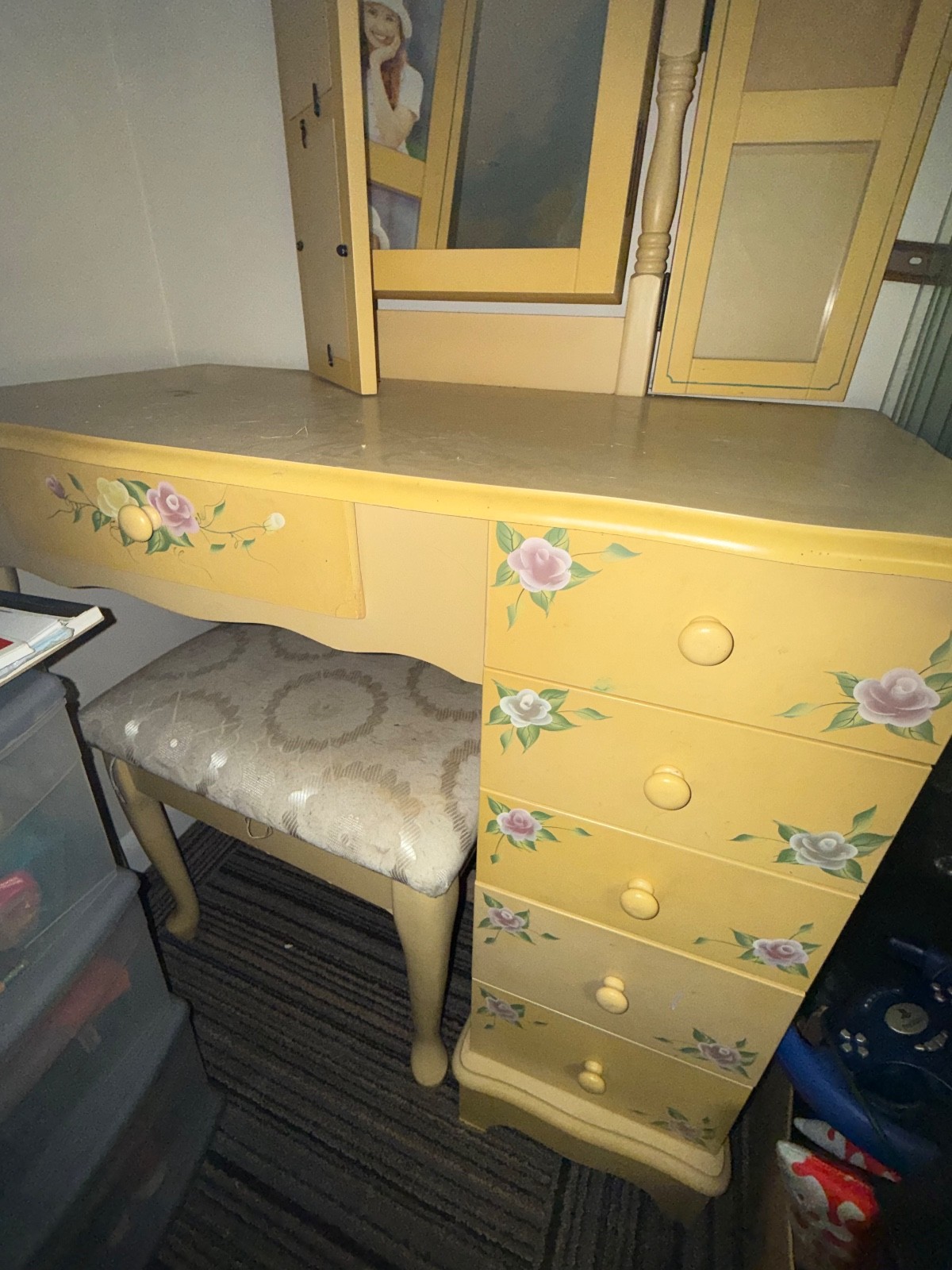 vintage vanity mirror