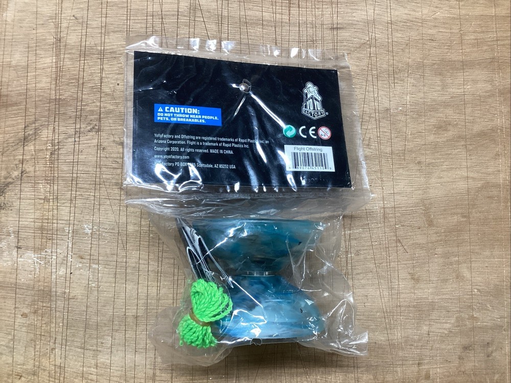 Yo-Yo Factory, Flight Off String Yo-Yo, Ages 8+ ￼New