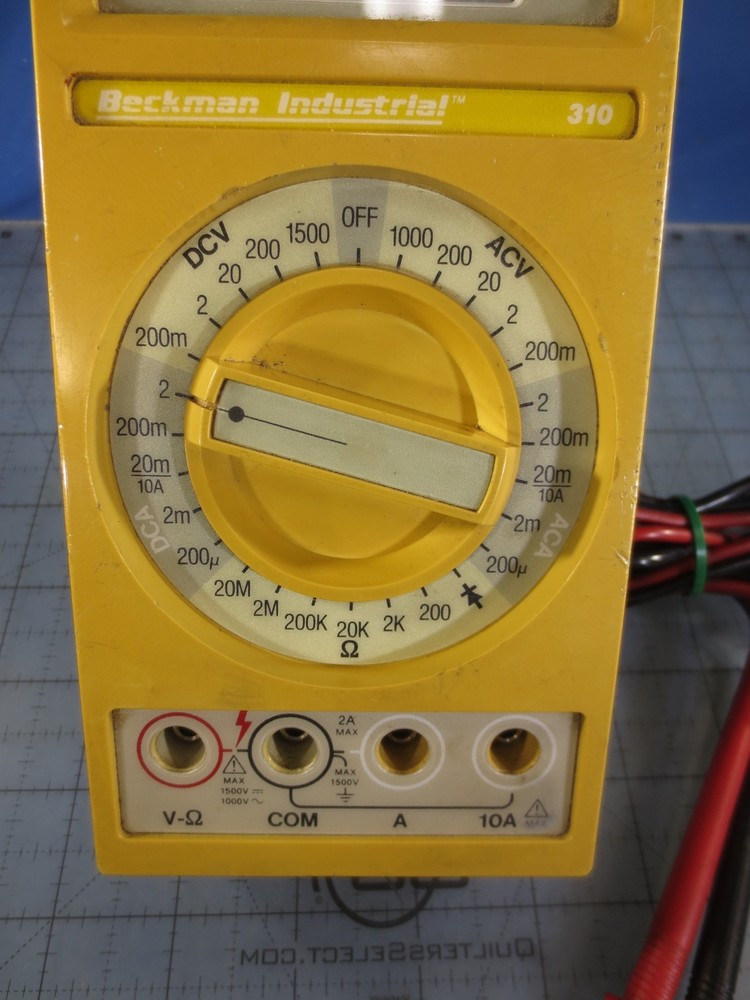 Beckman Tech 310 Digital Multimeter W/ Probes TESTED