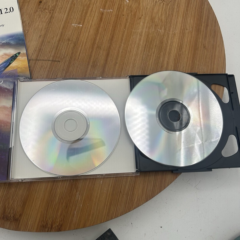 Adobe InDesign 2.0 Educational Version McIntosh 2 CDs +Serial no, x