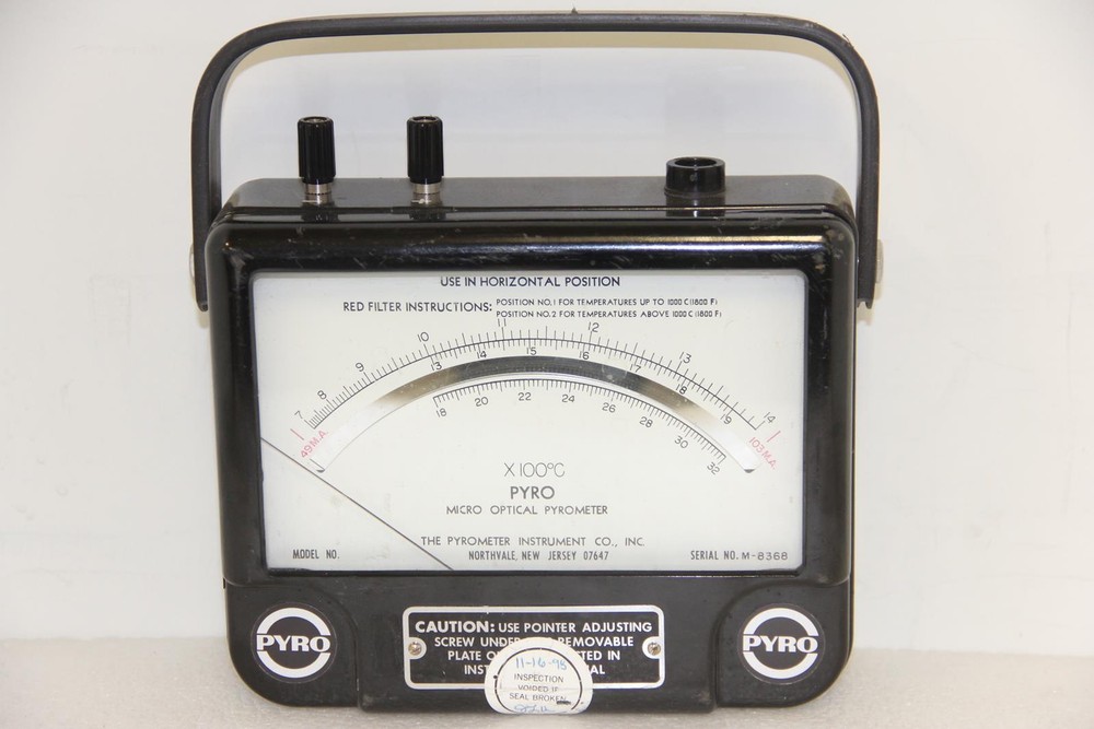 THE PYROMETER INSTRUMENT CO X100 C Micro Optical Pyrometer