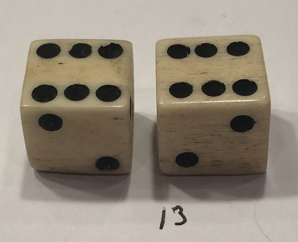 Vintage Pair Bone (Bovine) Dice 9/16”
