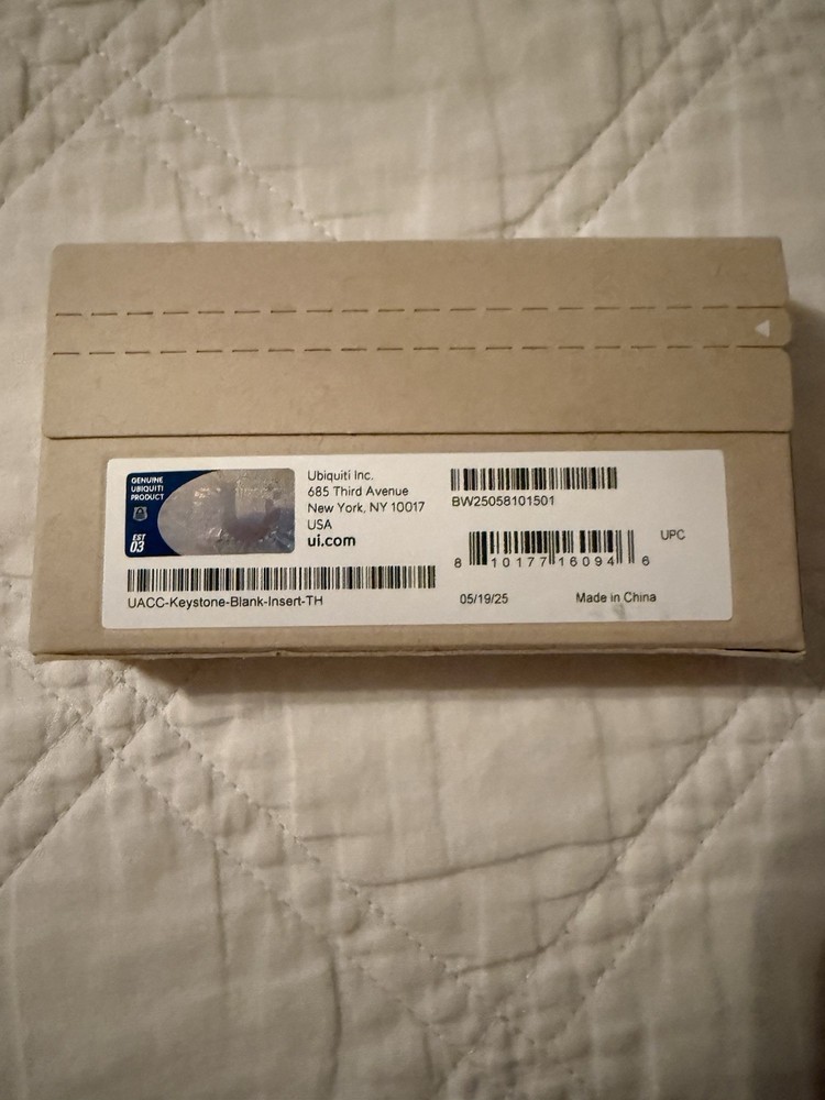 Ubiquiti Keystone Blank Insert Passthrough 12 Pack