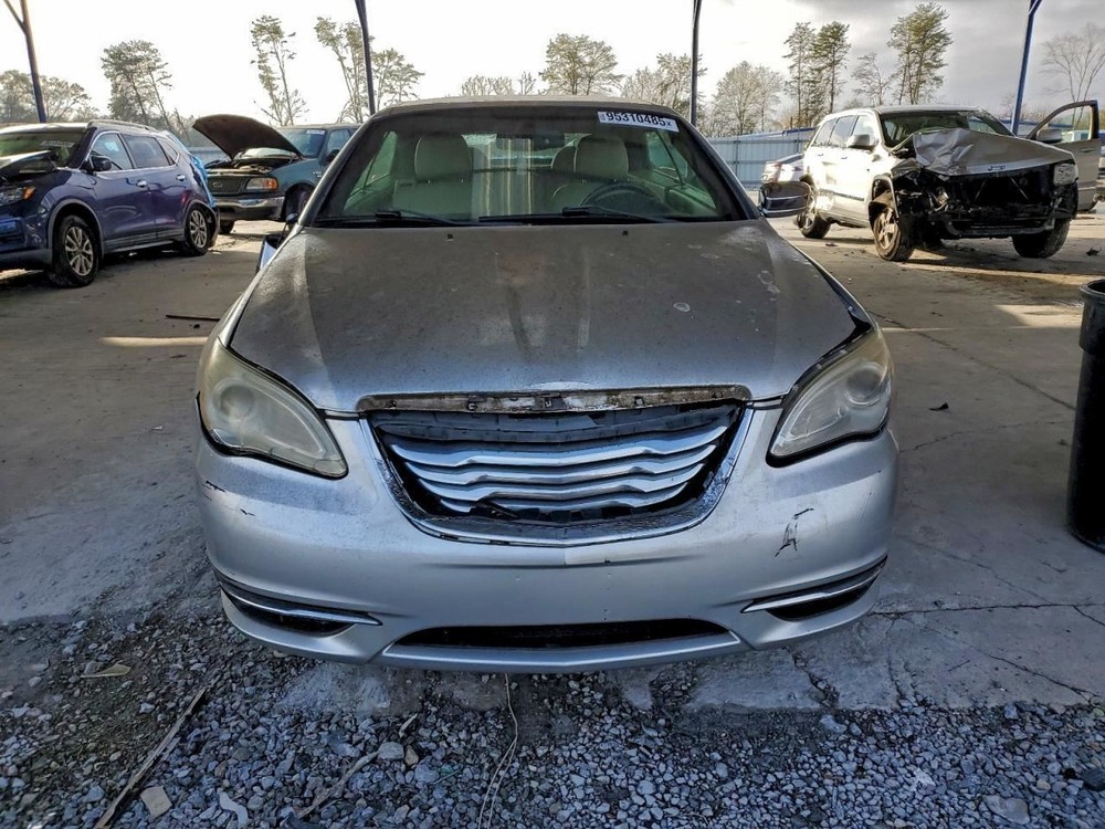 200 2011 Glove Box 4901753
