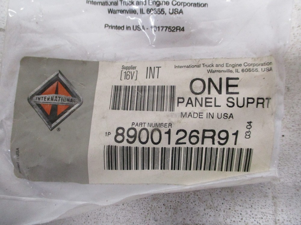 8900126R91 INTERNATIONAL MODESTY PANEL ANGLE SUPPORT HARDWARE (2 PACK)