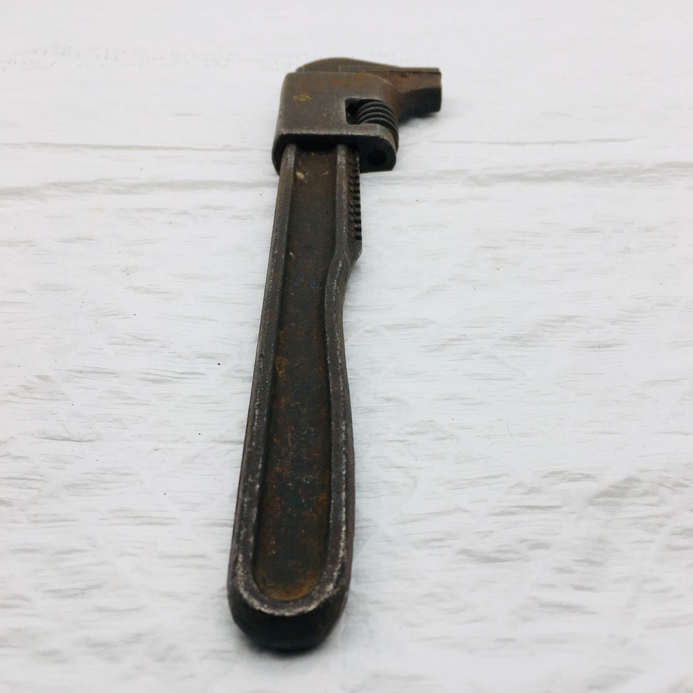 10 IN Auto Pipe Wrench Vintage