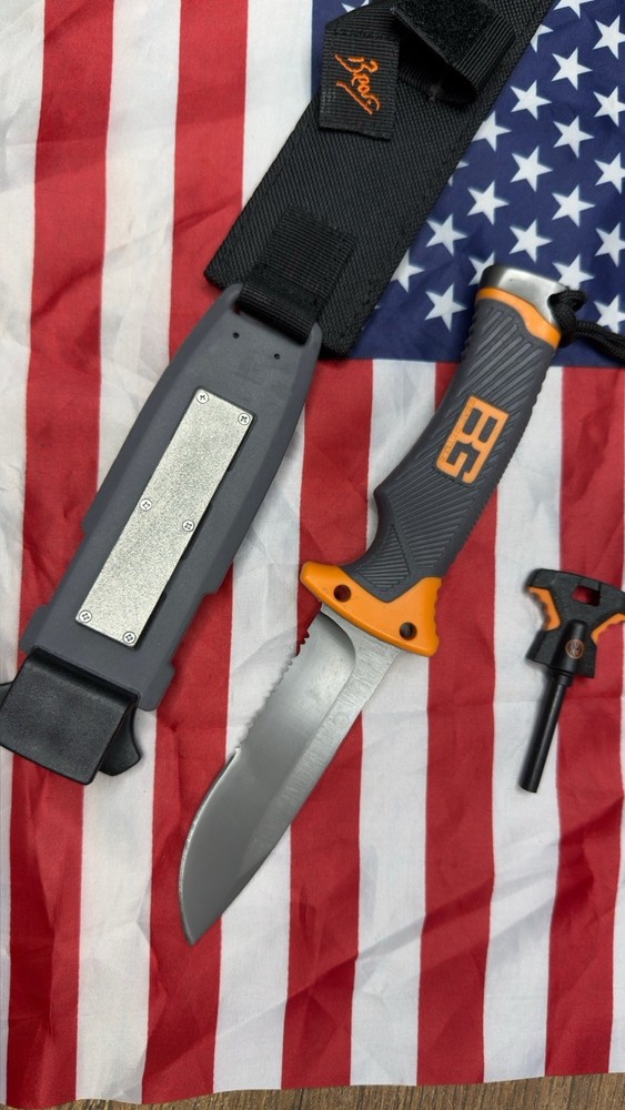 Gerber Bear Grylls Ultimate Survival Knife Fixed Blade, Fire Starter, Sharpener