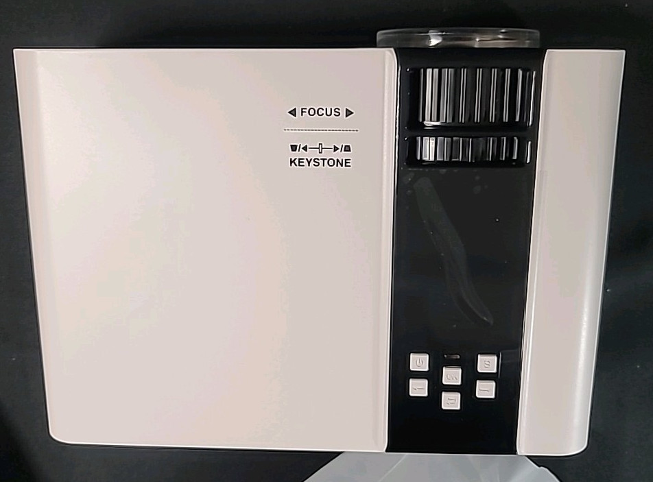 LED Source White Portable LED Projector With Higher Resolution + Brightness