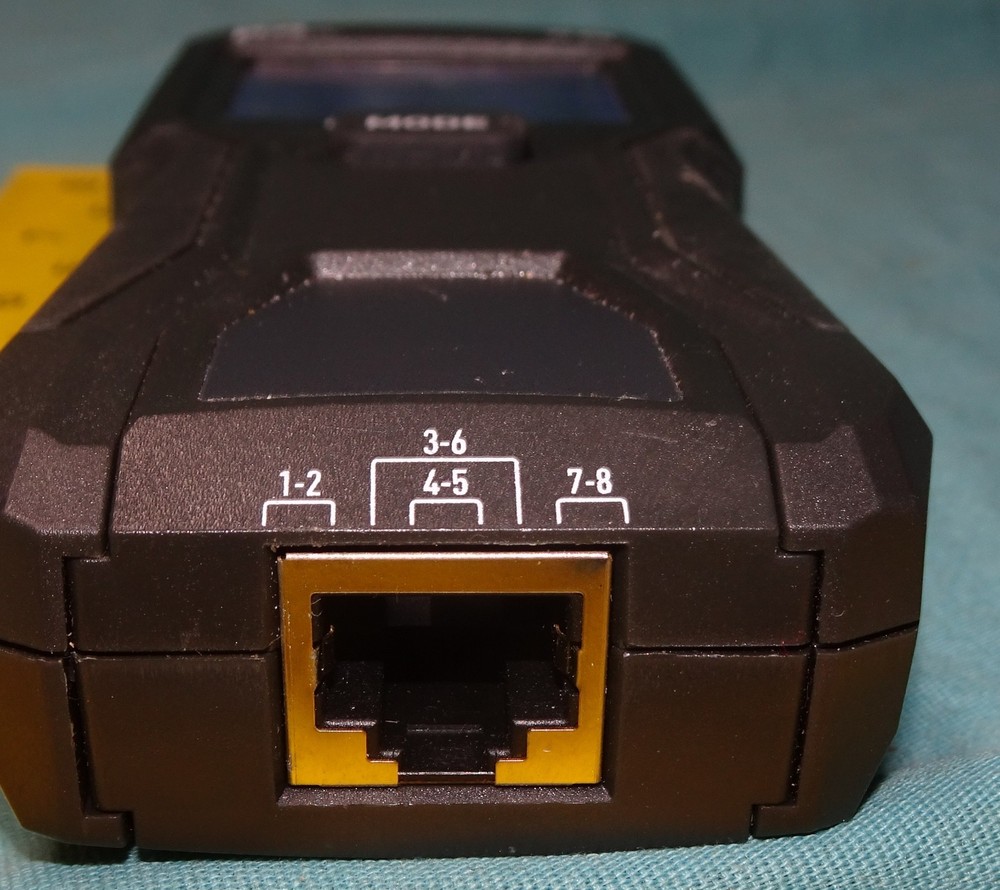 -- Ideal Electrical Data Cable LCD Wiremapper 33-855