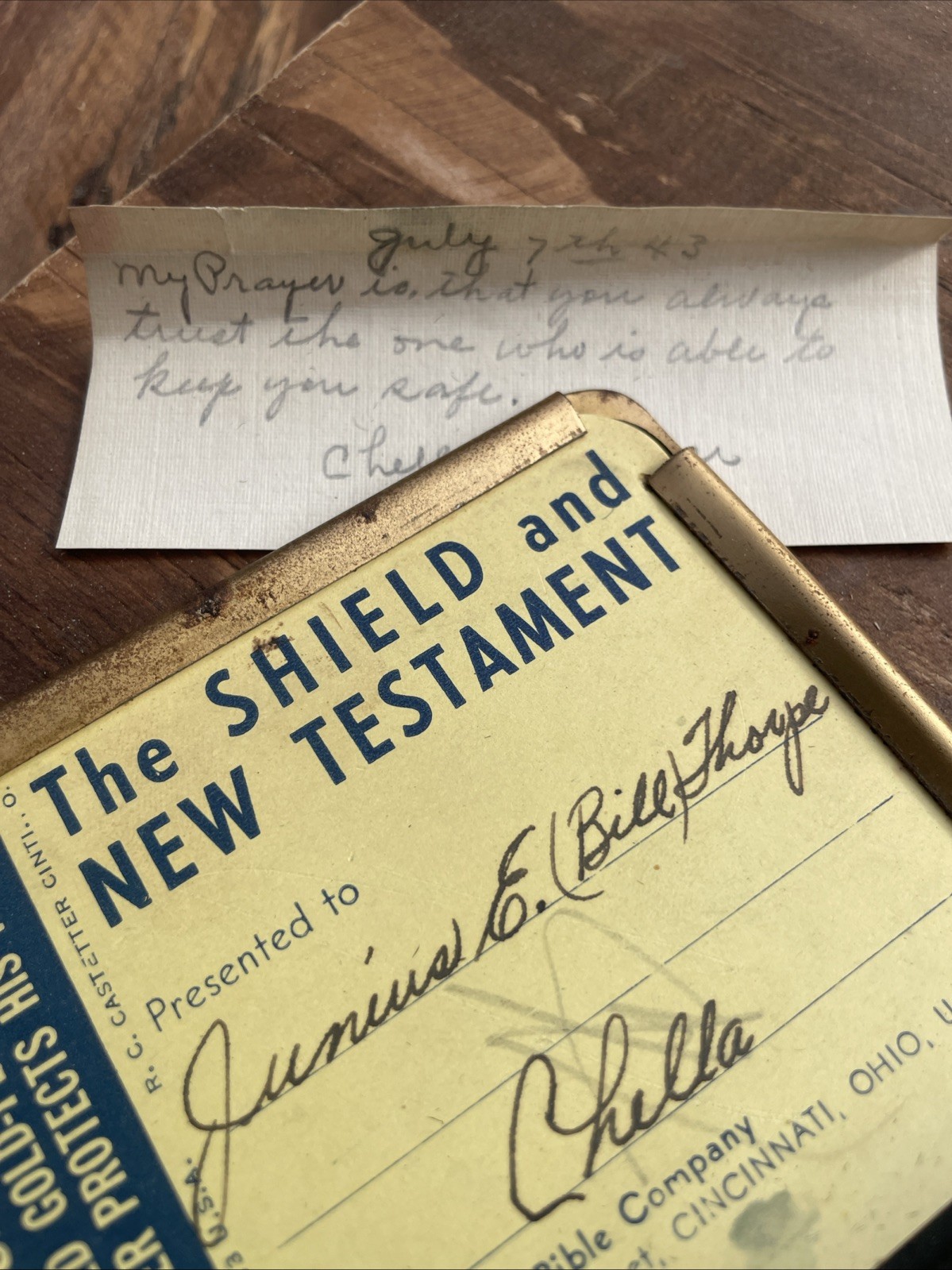 WWII Heart Shield Bible Prayer Book Gold Tone